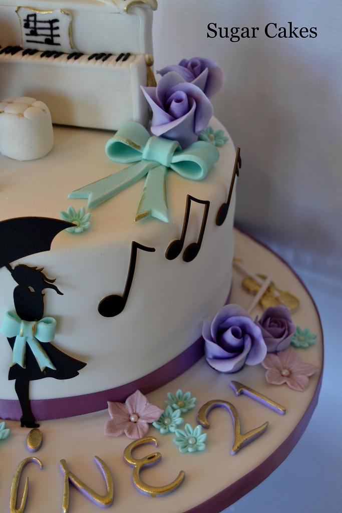 Music is my Muse...... - Cake by Sugar Cakes - CakesDecor