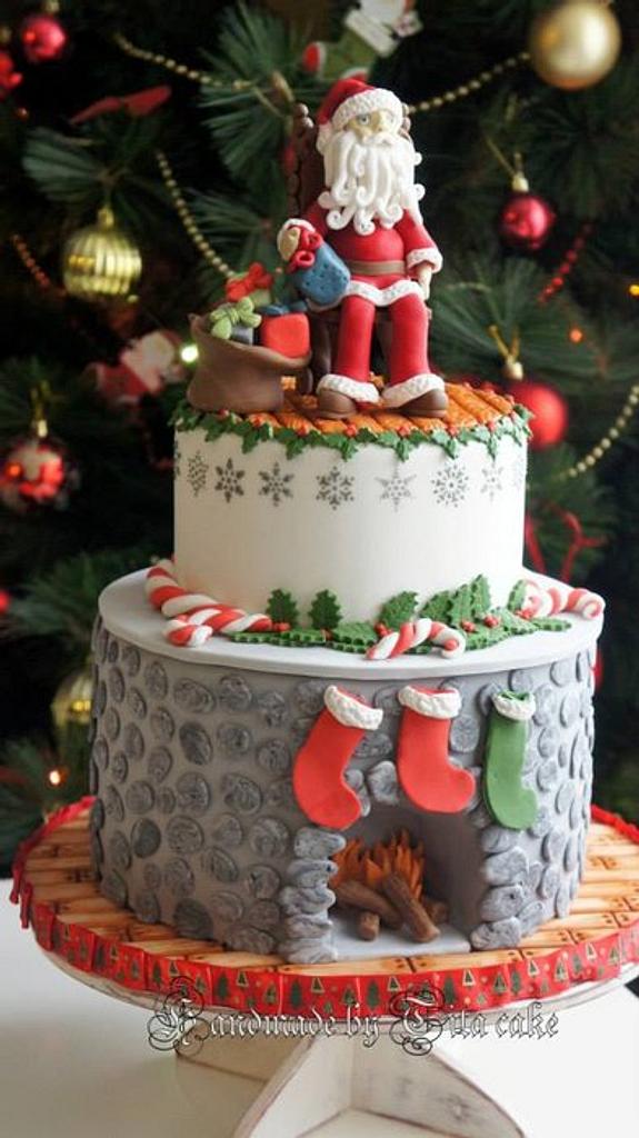 Christmas cake - Cake by hrisiv - CakesDecor