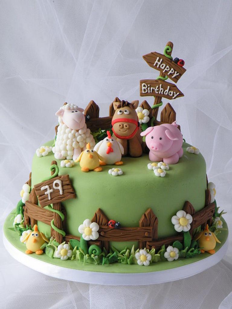 Farm animals cake 7