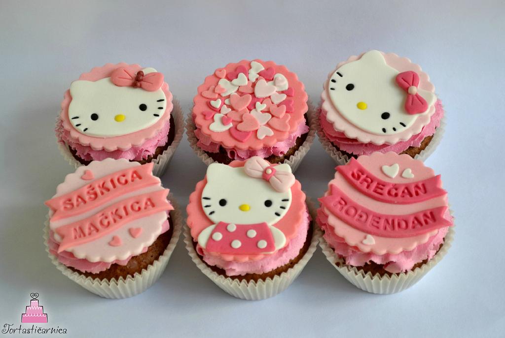Hello Kitty cupcakes! - Decorated Cake by Nataša - CakesDecor