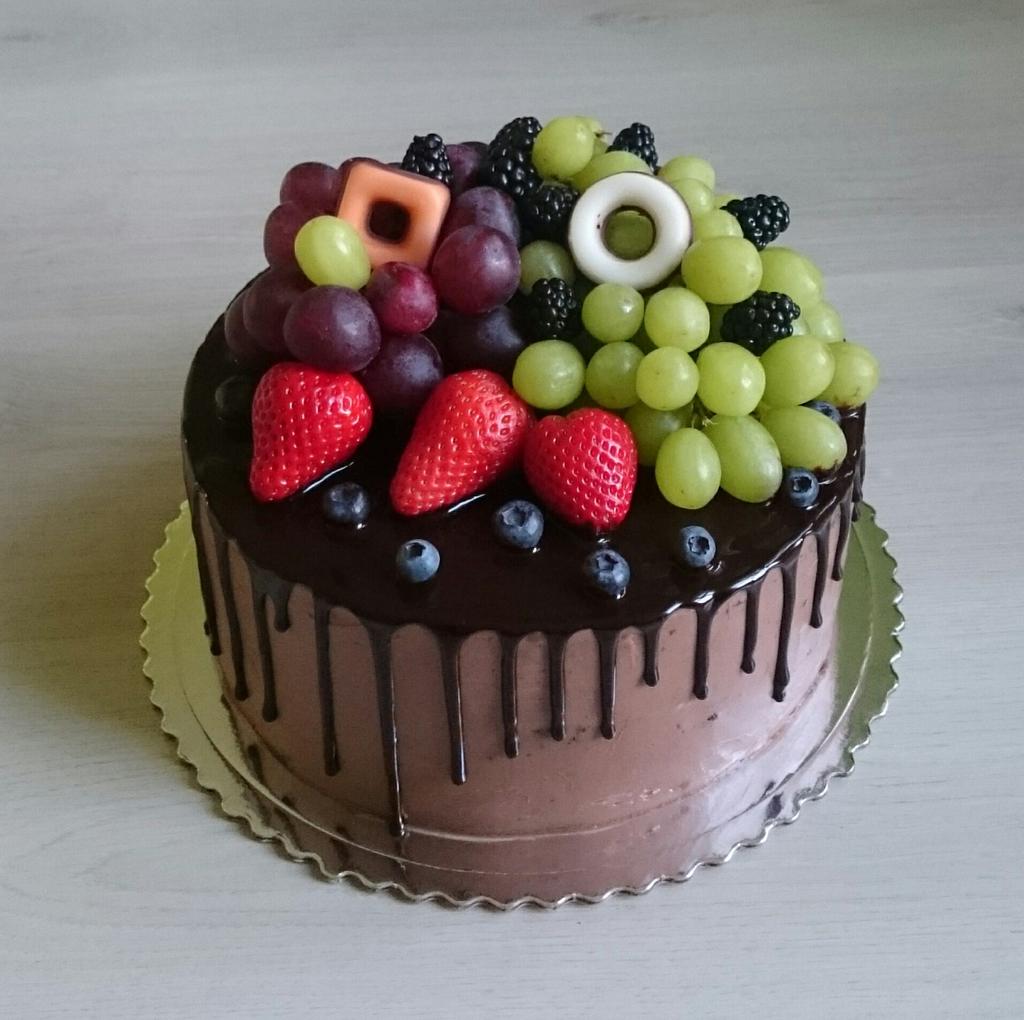 Chocolate cake with fresh fruits - Decorated Cake by - CakesDecor