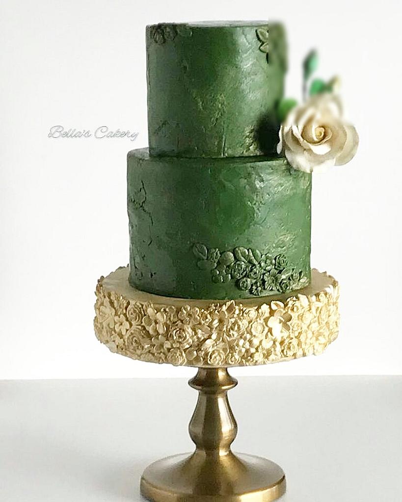 Gold and Green Mashrabiya Wedding Cake - Rosalind Miller Cakes