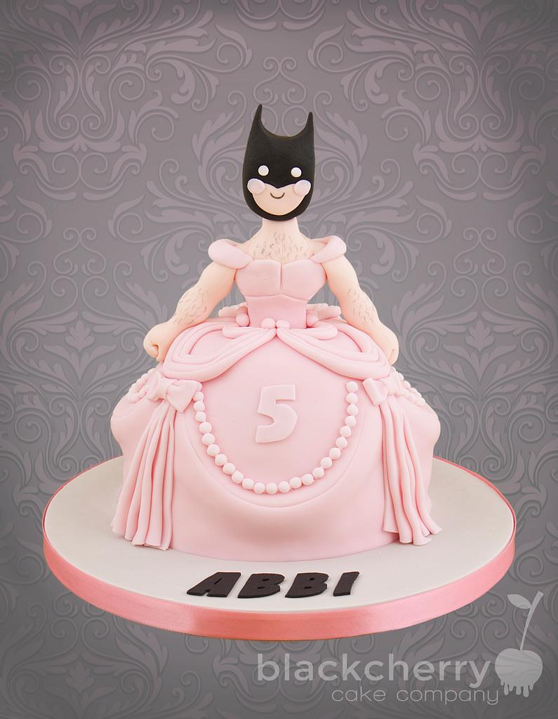 Princess Batman - Decorated Cake by Little Cherry - CakesDecor