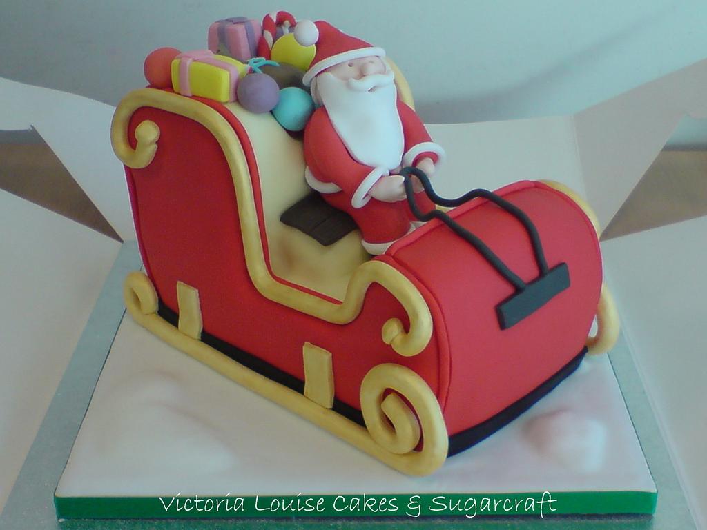 Santa in his Sleigh - Decorated Cake by - CakesDecor