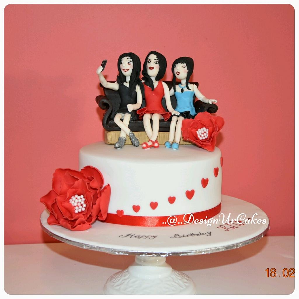 Make up theme cake ✨💝 #theslicesbakery #0129383532 #makeuptheme #nume... |  TikTok