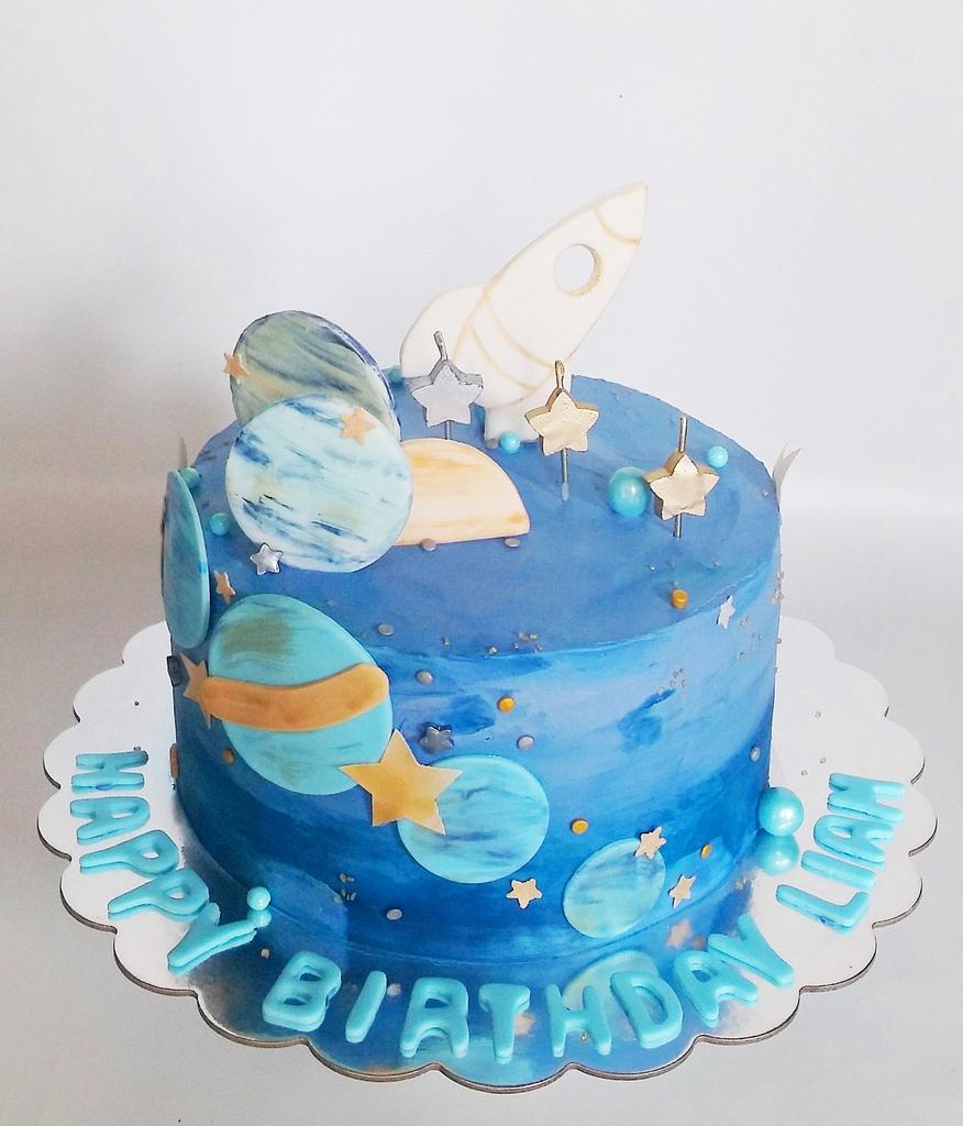 Miyara Patisserie - Planets & Outerspace Birthday cake by Miyara Patisserie  :) With all-edible cake design details. | Facebook