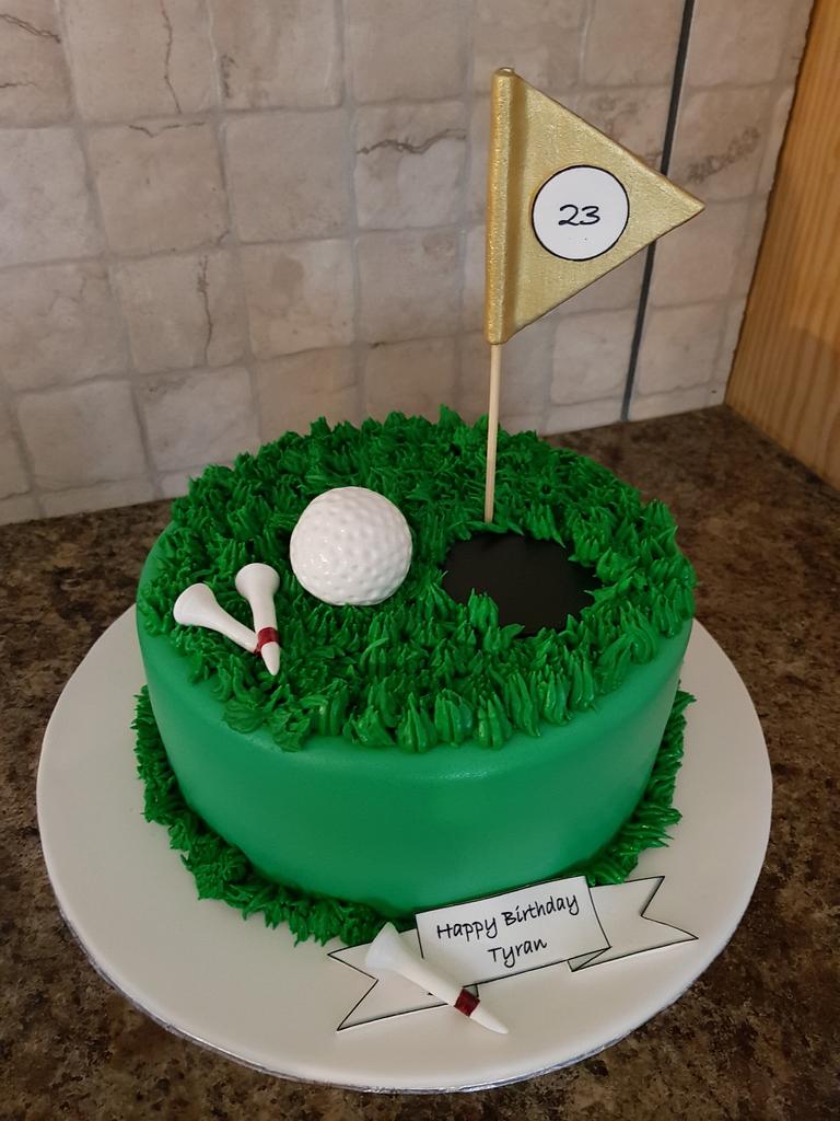 All The Top Golf Cake Ideas for the Golfing Fanatic - Cake Geek Magazine