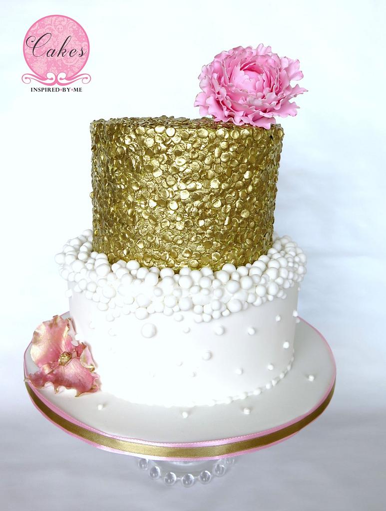 Gold bubbly and pink - Cake by Cakes Inspired by me - CakesDecor