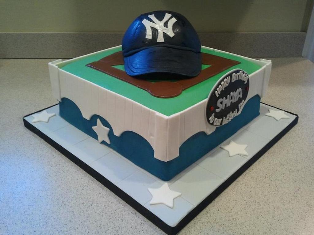 New York Yankees Birthday Cake - Decorated Cake by - CakesDecor