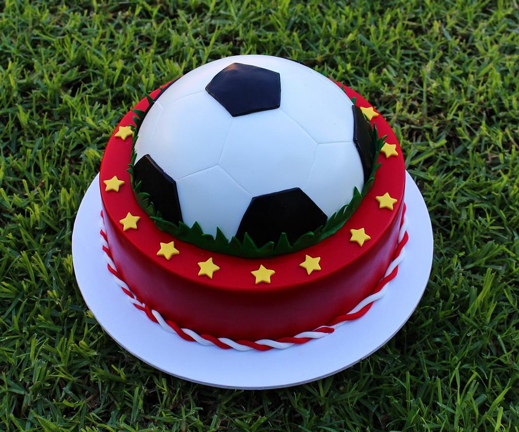 Liverpool Football Fondant Cake - Rashmi's Bakery