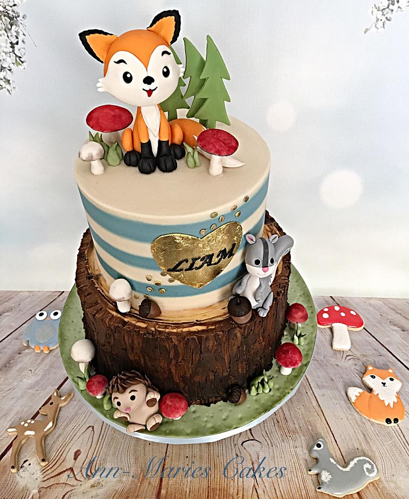 Baby Liam's woodland cake - Cake by Ann-Marie Youngblood - CakesDecor