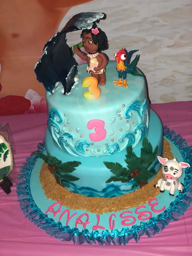 Baby Moana Birthday Cake Cake By Chubbyabi Cakesdecor