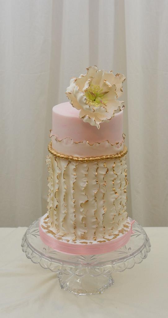 Pink And Gold Cake - Cake By Sugarpixy - Cakesdecor