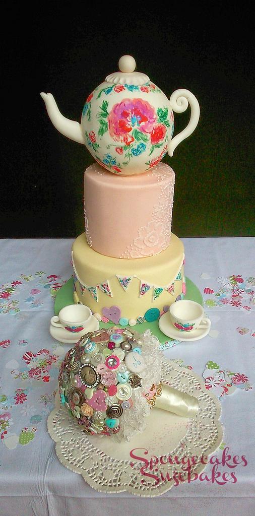 Tea Party Wedding Cake - Cake by Spongecakes Suzebakes - CakesDecor