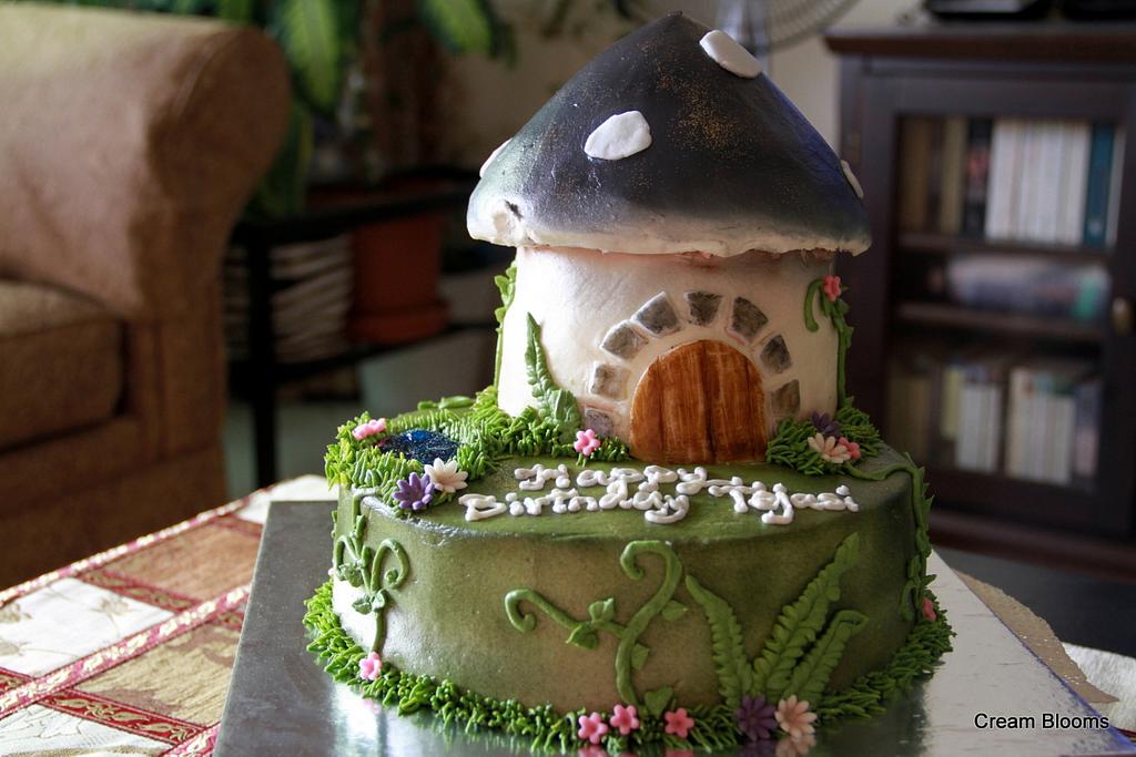 Fairy House Cake - Cake by creamblooms - CakesDecor