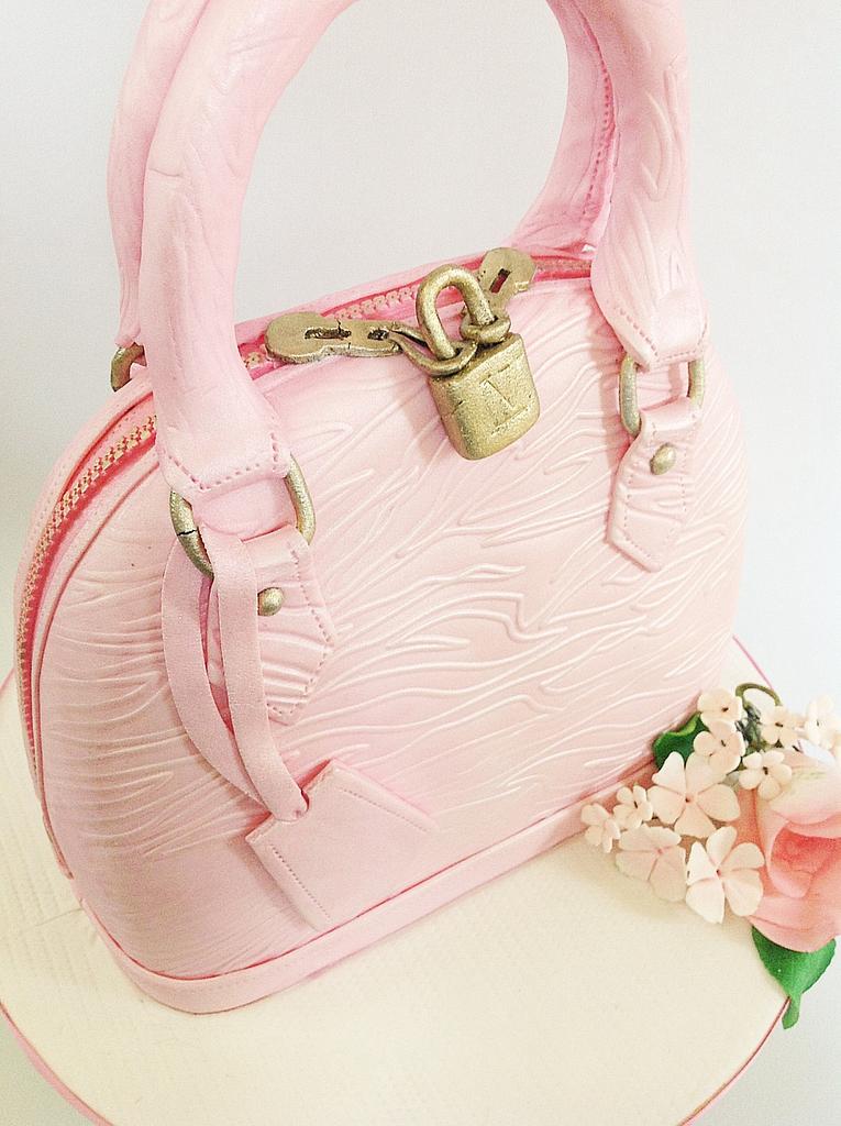 Designer Bag - Cake by thecakeaddiks - CakesDecor