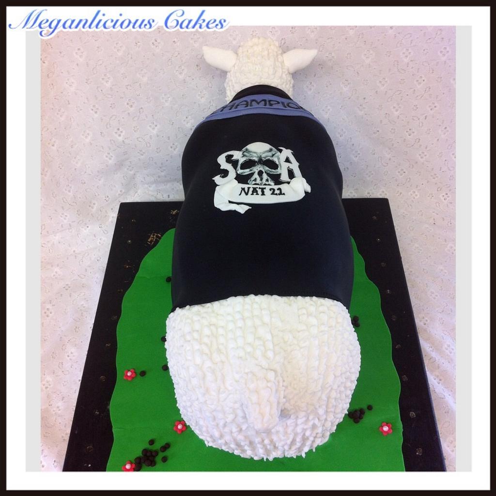 SOA champion sheep - Cake by Meganlicious Cakes - CakesDecor