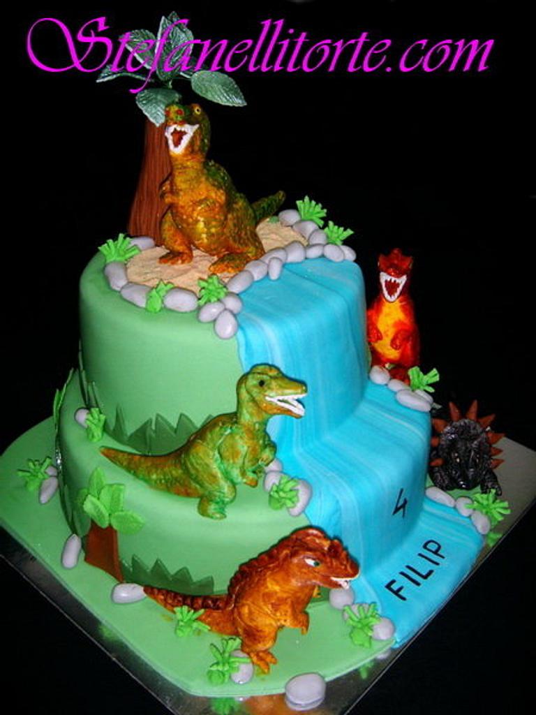 Dinosaurs cake - Cake by stefanelli torte - CakesDecor