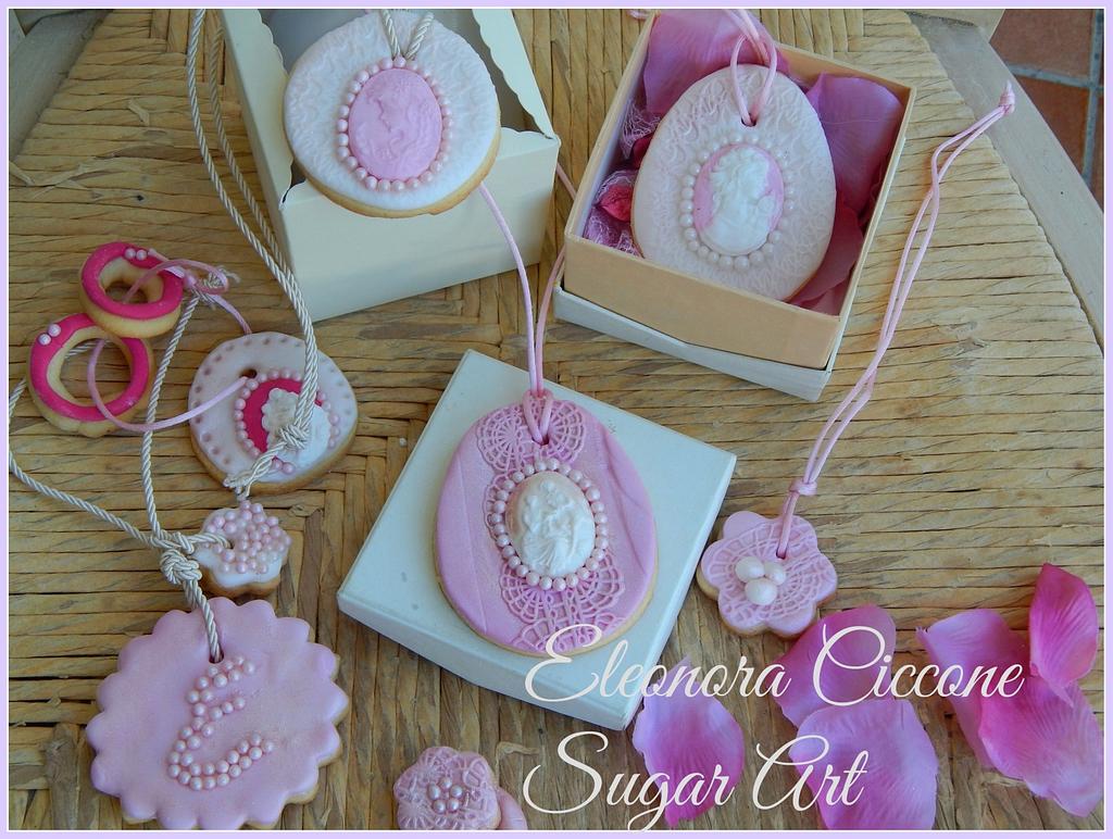 Jewel cookies Cake by Eleonora Ciccone CakesDecor