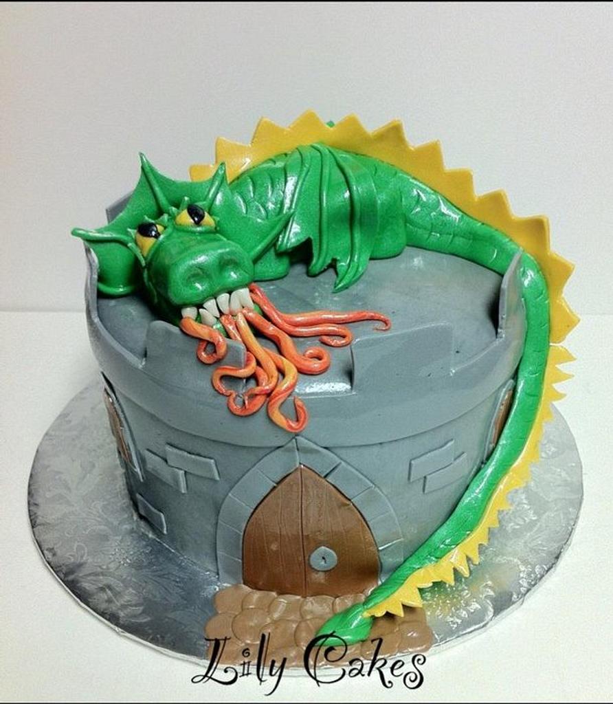 Dragon cake I made for a friend's birthday