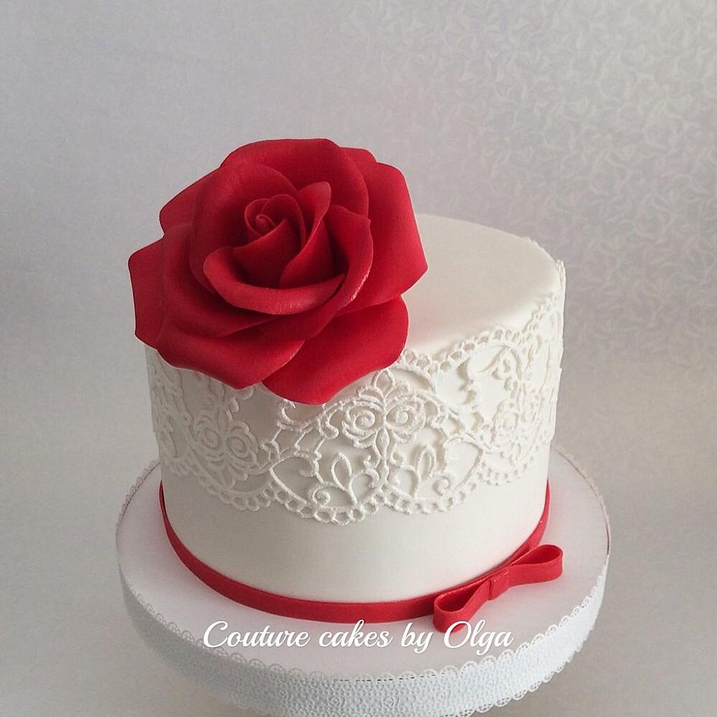 Red Rose - Decorated Cake by Nana Rose Cake - CakesDecor