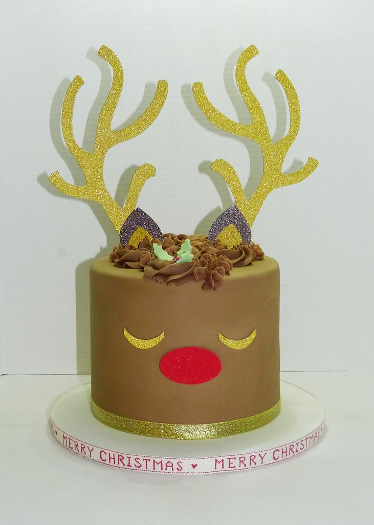 How to Make a Cute Rudolph Cake for Christmas | Cupcake Jemma - YouTube