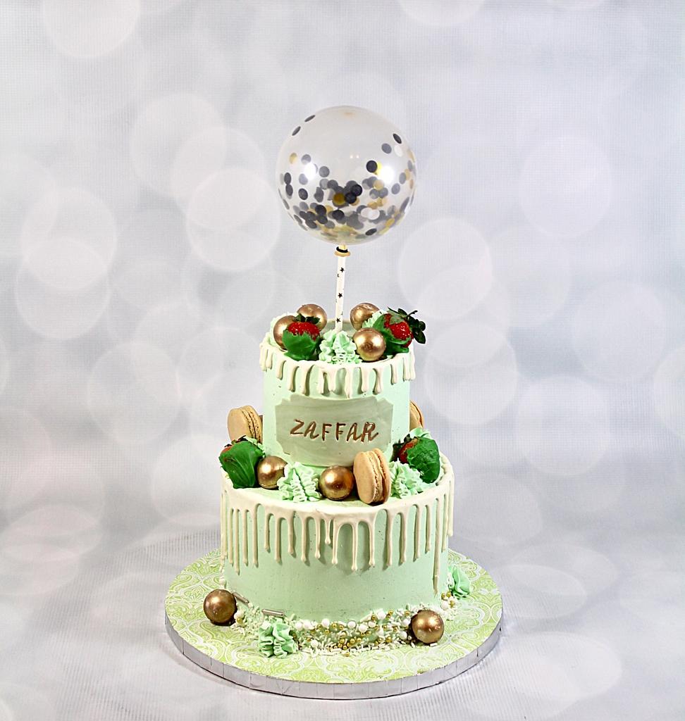 2 tier creme and green cake | Green cake, Geometric wedding cakes,  Succulent cake