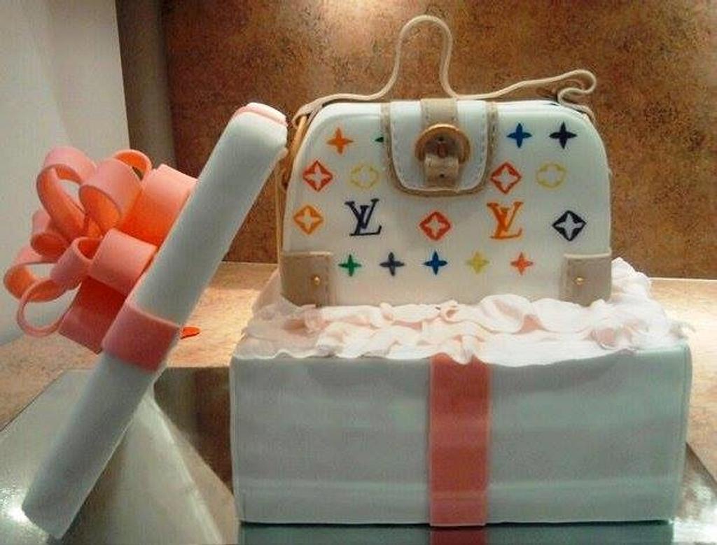 Storytale Cakes - Another Louis Vuitton themed cake, this time a