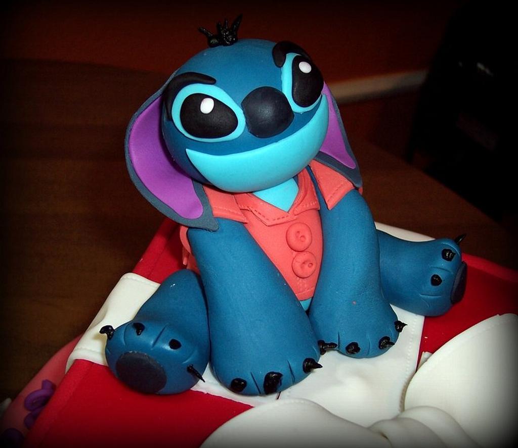 Stich - Cake by Sweet Heaven Cakes - CakesDecor