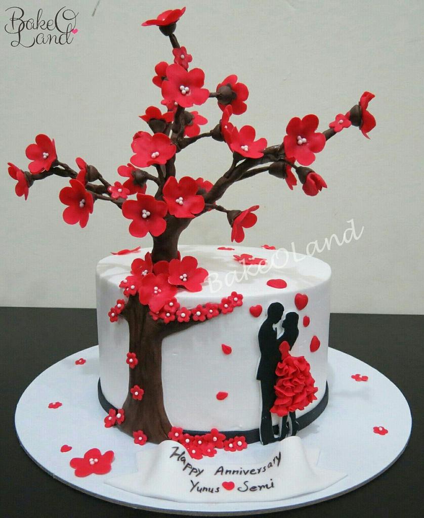 HAPPY 2nd ANNIVERSARY  Cake size 4 by 3 Available flavors  Chocolate  moist  Red velvet  Vanilla Branches Carmona  Instagram