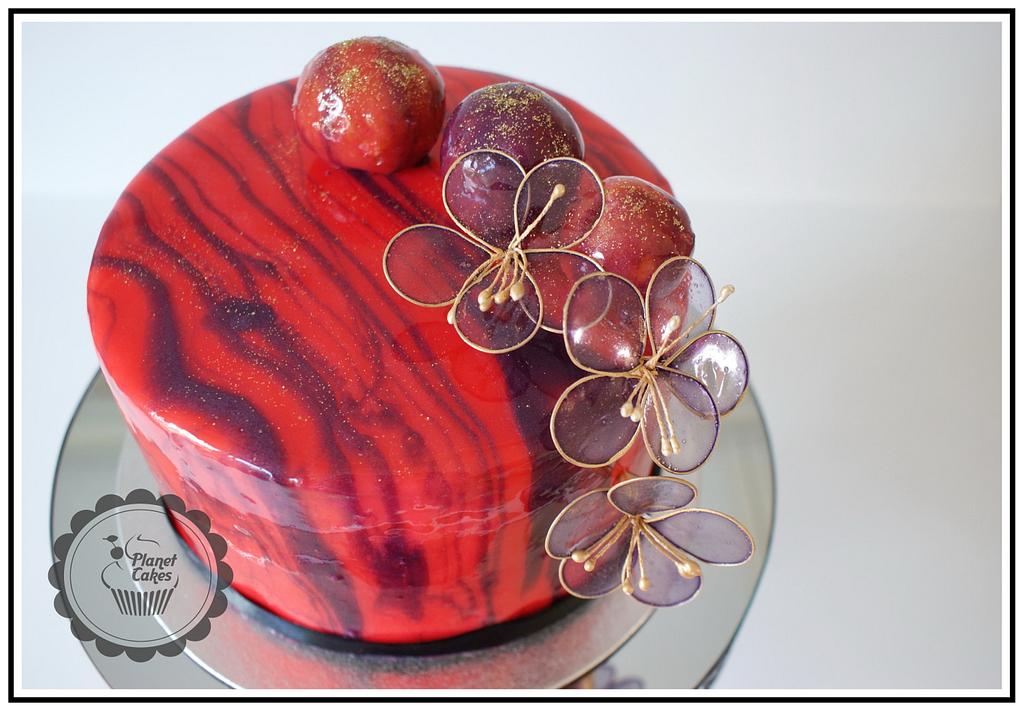 Red Mirror Glazed Strawberry Cake - Bloom Hub - Plants, Flowers, Cakes and  More