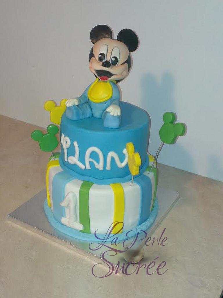 Baby Mickey Cake Decorated Cake By La Perle Sucree Cakesdecor