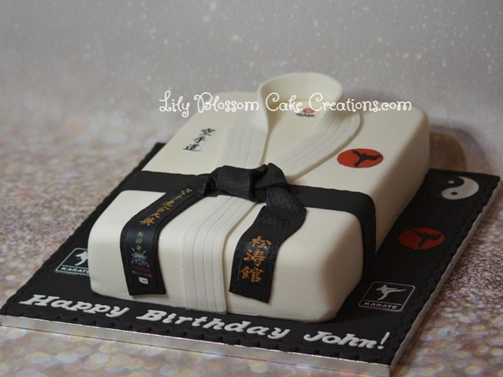 Cake tag: karate - CakesDecor