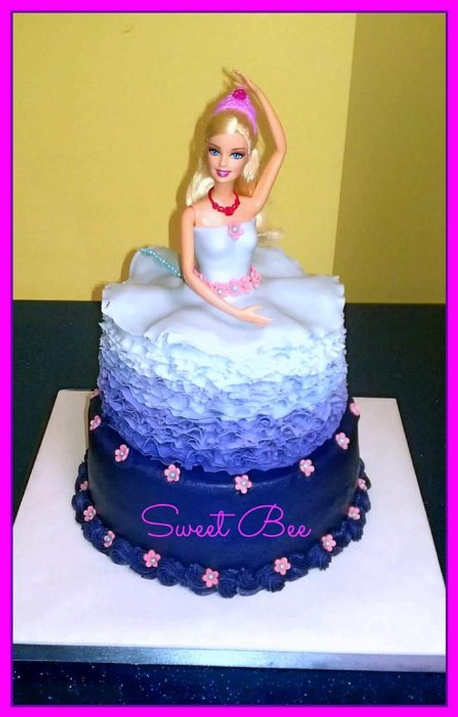 klaver slap af landmænd Ballerina Barbie - Cake by Tiffany Palmer - CakesDecor