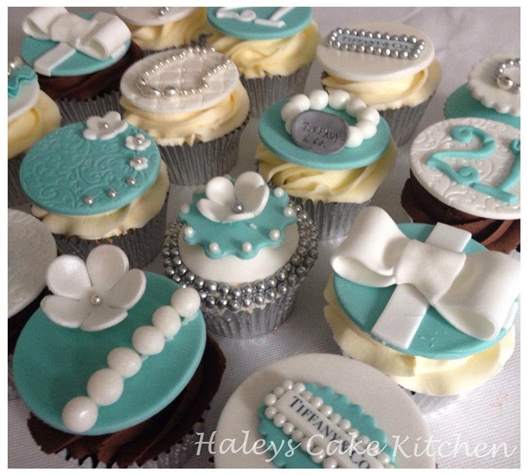 Tiffany and Co style cupcakes - Cake by haley - CakesDecor