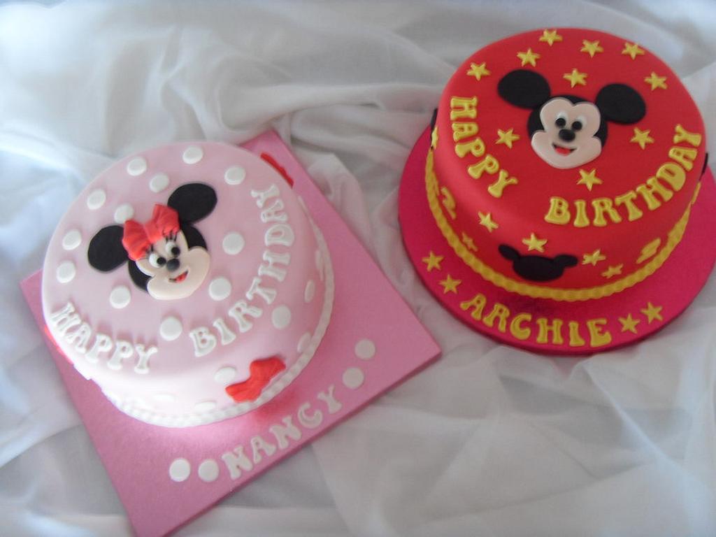 Minnie Mouse Birthday Cake Topper, Pink Bow