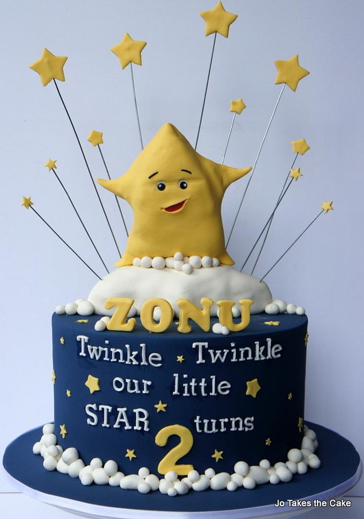 Cloud, Meringue and Star Cake | Modern birthday cakes, Unusual birthday  cakes, Yellow birthday cakes