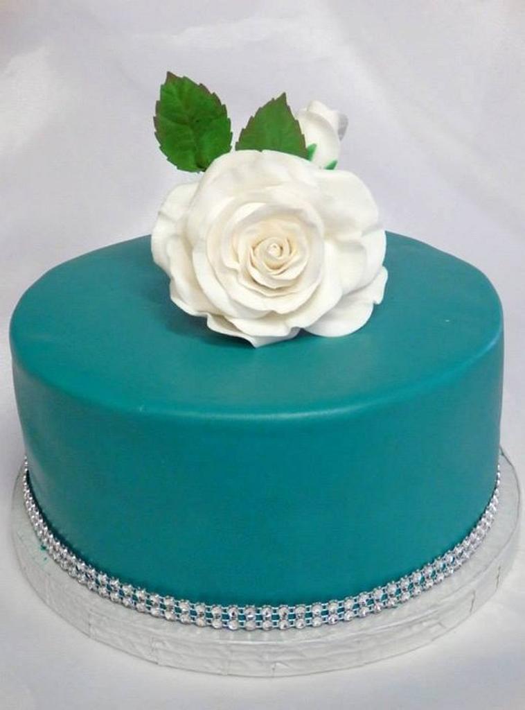Simple Birthday Cake Cake By Justsweet Cakesdecor