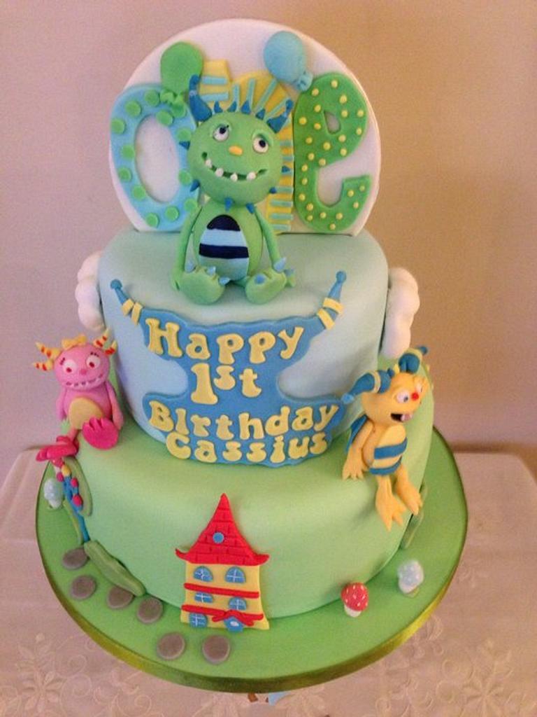 Henry hugglemonster cake Decorated Cake by nikki CakesDecor