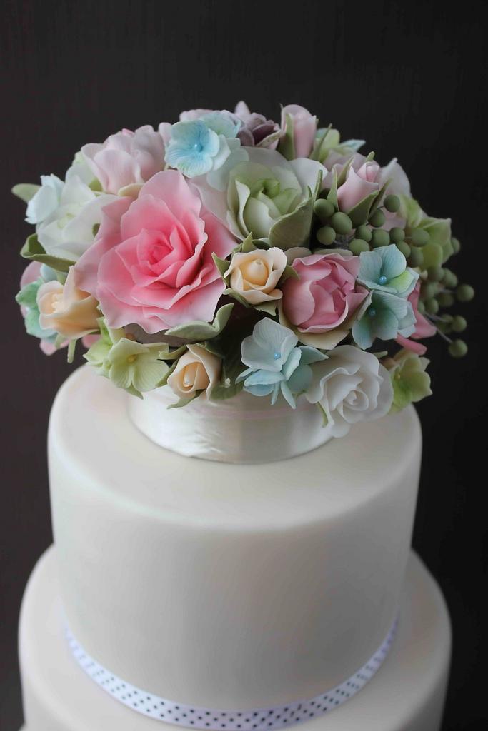 Bouquet of flowers cake Cake by Bubolinkata CakesDecor
