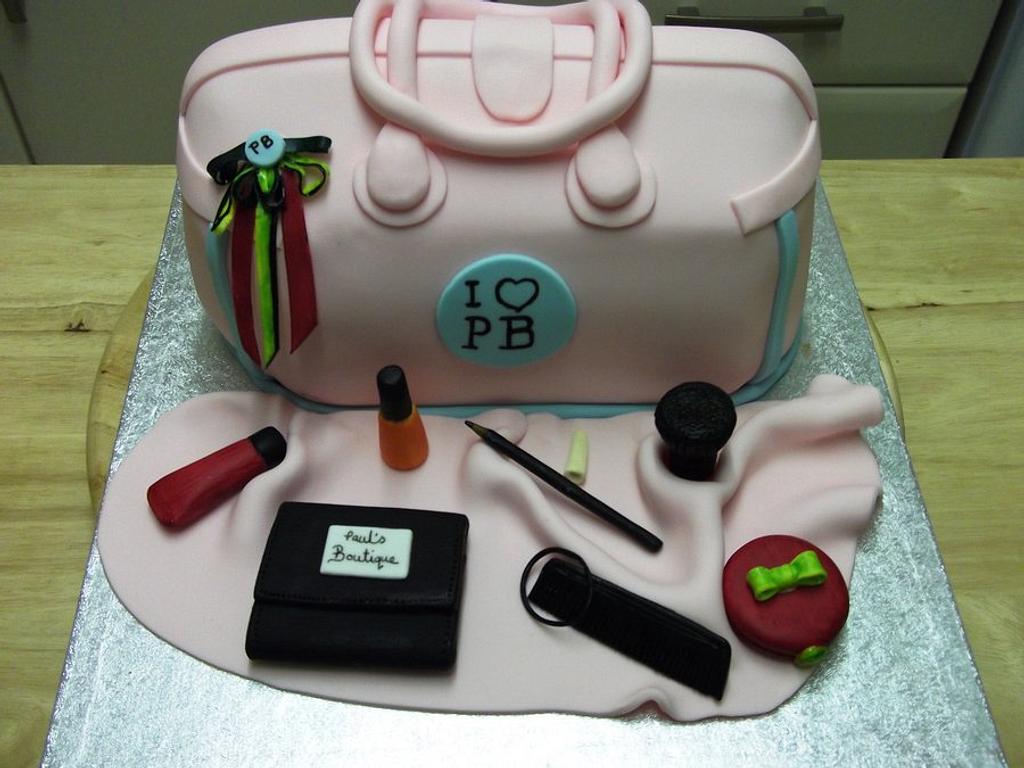 Pauls boutique bag - Decorated Cake by - CakesDecor