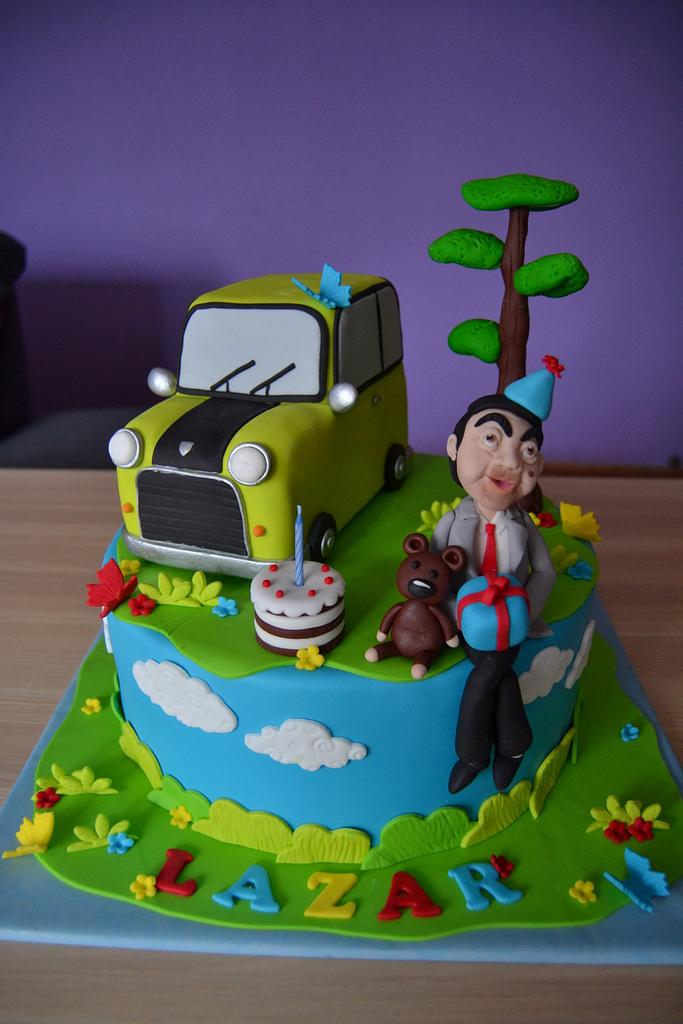 Izah's Kitchen: Mr Bean Birthday Cake
