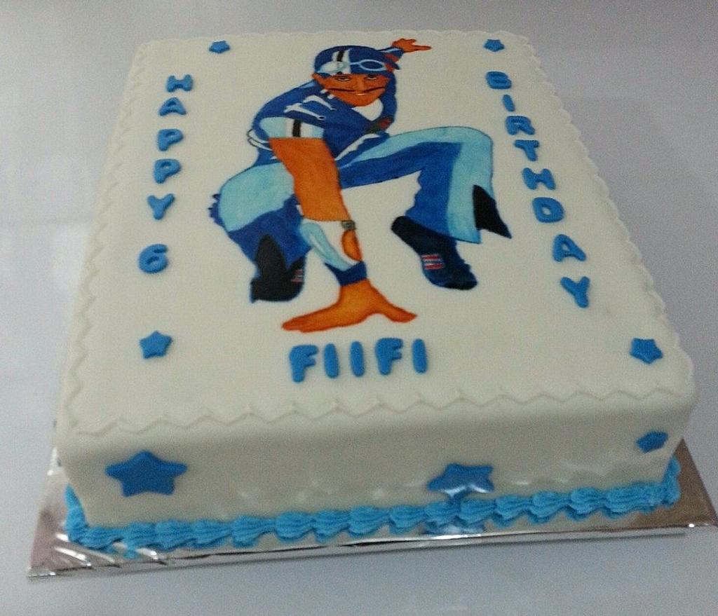 lazy town sportacus cake