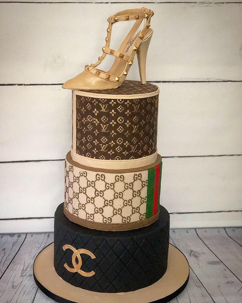 Coolest Fashion Birthday Cake 2kg, Lakwimana