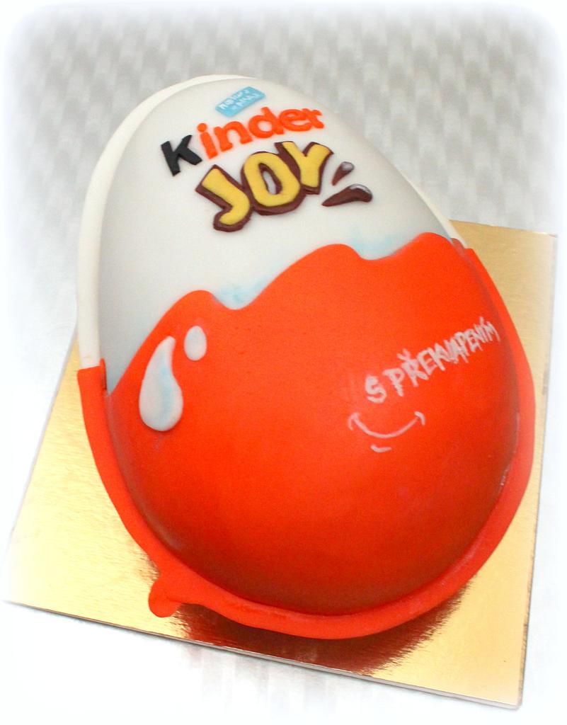 Kinder Surprise Cake - Temptation Cakes | Mall Planet