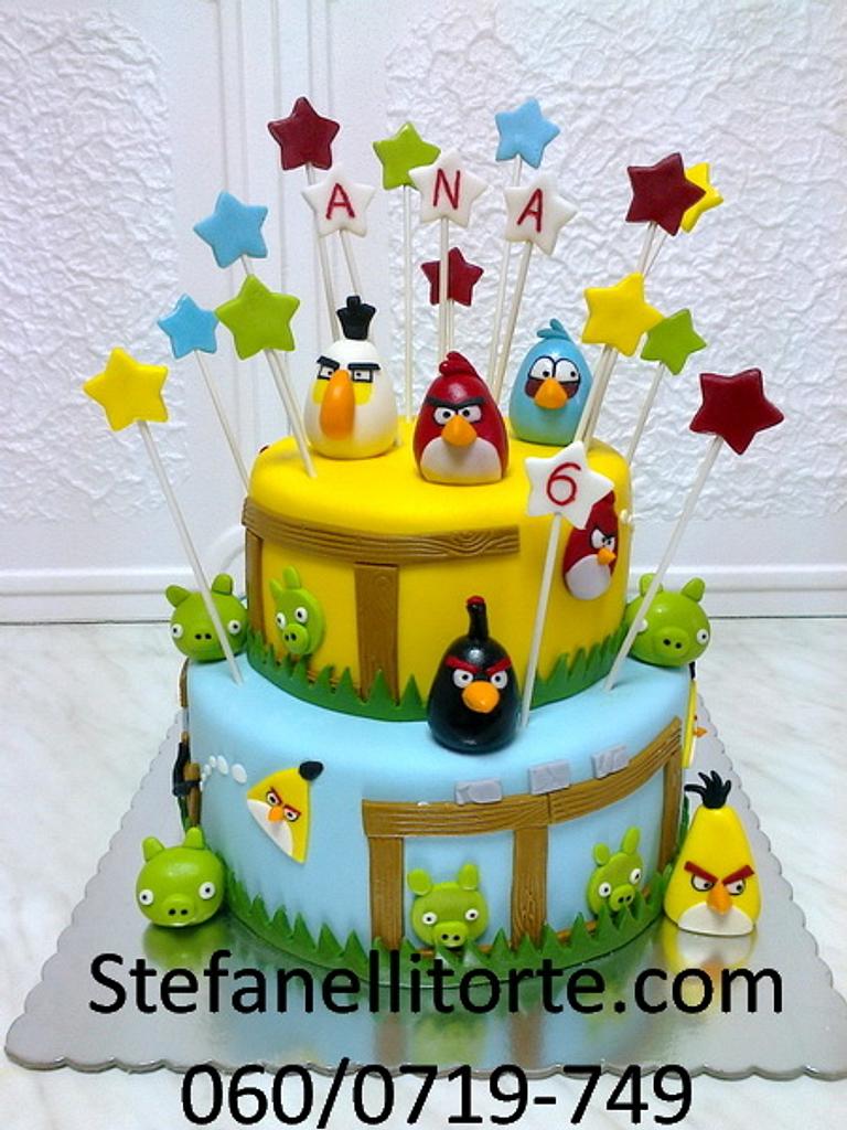 Angry Birds Pineapple Photo Cake