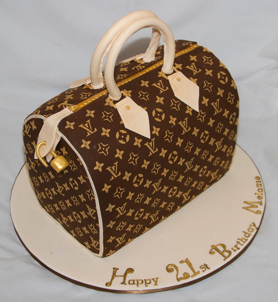 3 teir Louis Vuitton chocolate mud 21st birthday cake. ko*****@*****