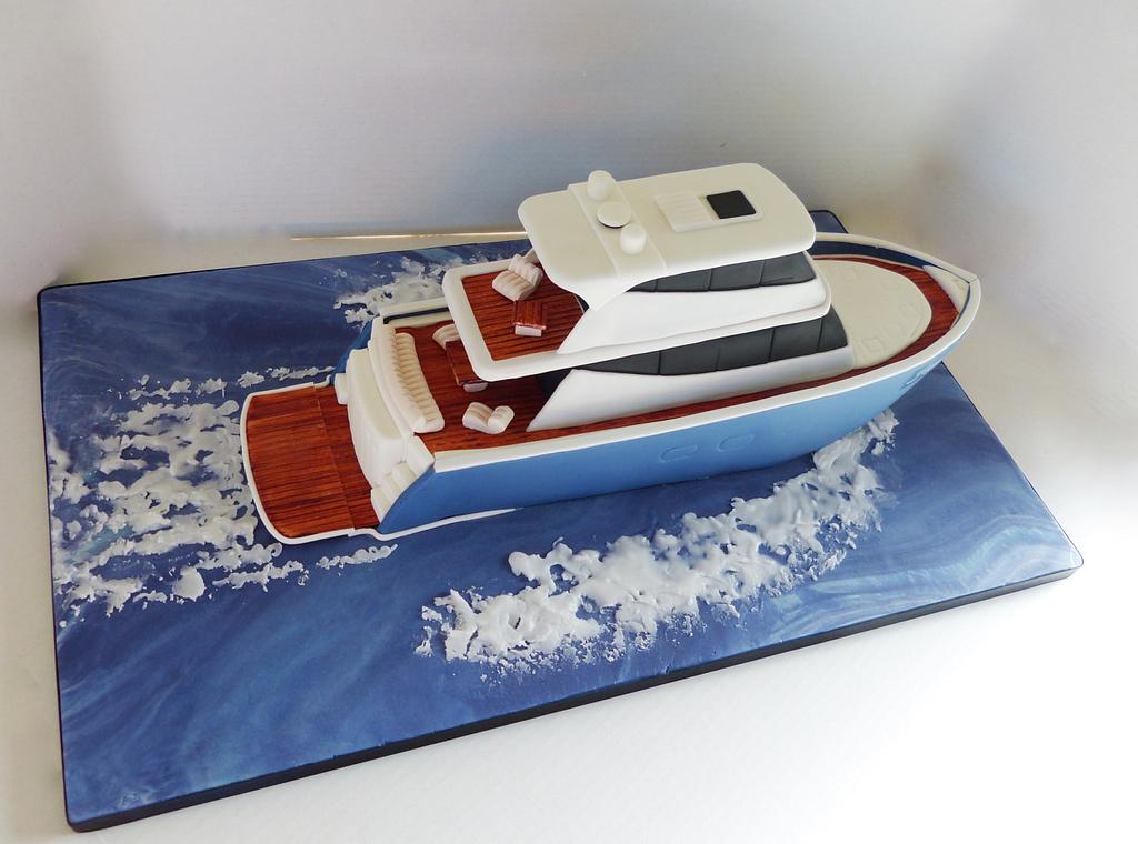 Yacht cruiser boat cake - Cake by Angel Cake Design - CakesDecor