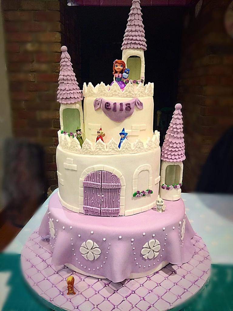 Sofia the First Princess Castle Edible Cake Topper Image ABPID01637 – A  Birthday Place