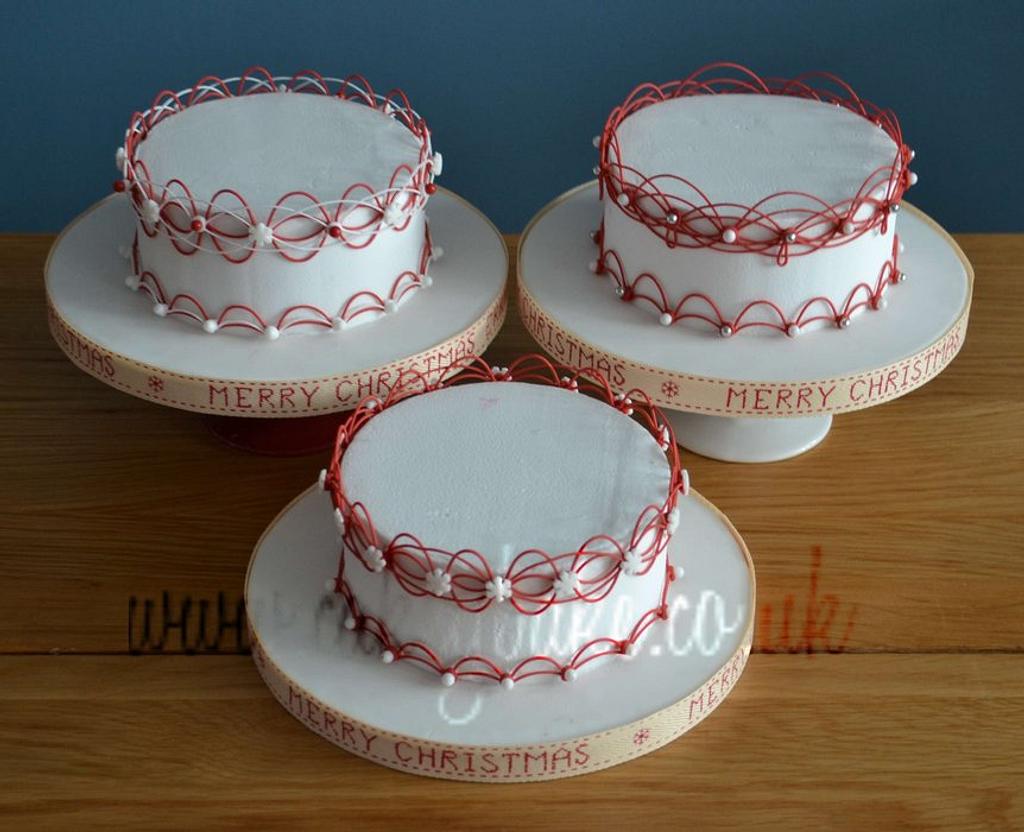 Christmas Royal Icing Stringwork Cakes  Cake by  CakesDecor